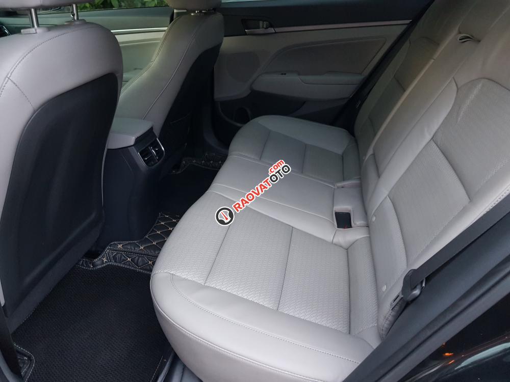 Hyundai Elantra 2.0 sx cuối 2016, màu đen-10