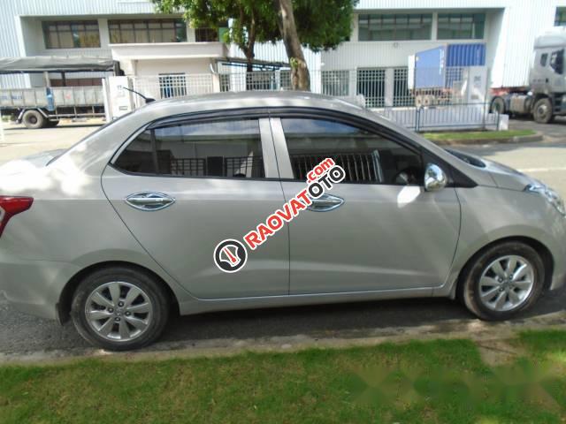 Cần bán Hyundai Grand i10 sản xuất 2015 số sàn-0