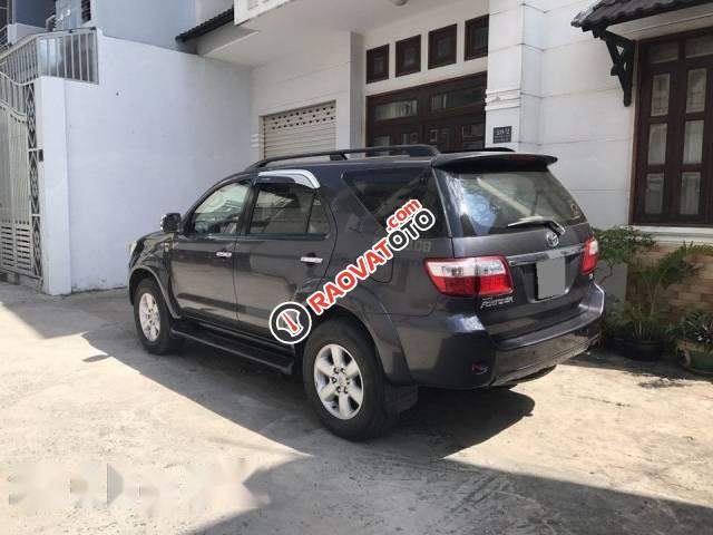 Cần bán lại xe Toyota Fortuner AT đời 2012 số tự động-0