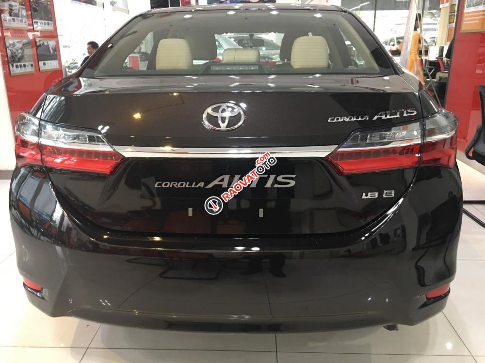 Bán xe Toyota Corolla Altis 1.8E (CVT) màu nâu, giá cạnh tranh, hỗ trợ vay vốn 90%. LH: 0916 11 23 44-1