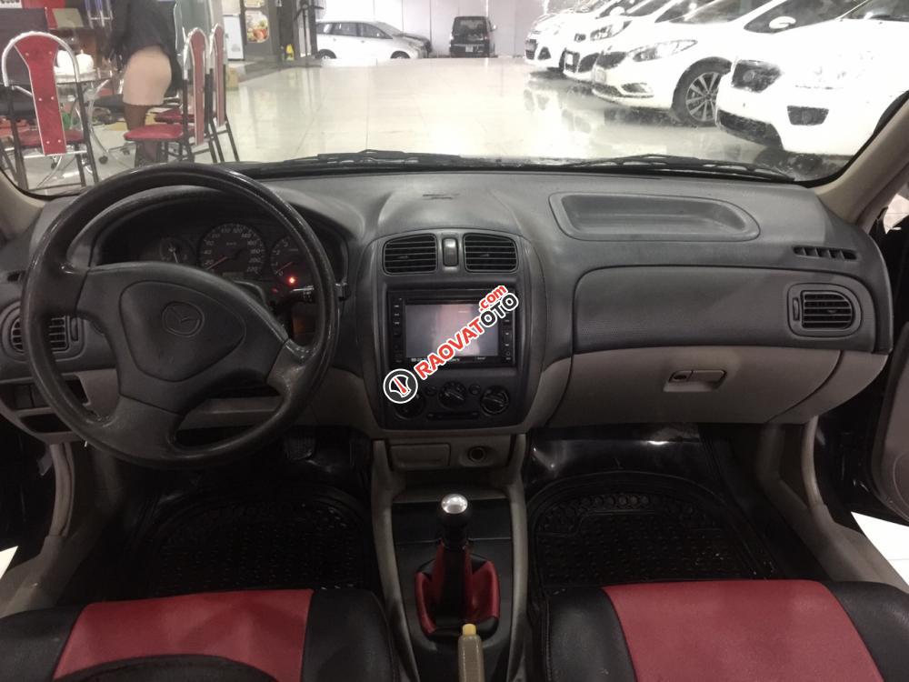 Bán xe Mazda 323 năm 2001, màu đen, giá tốt-8