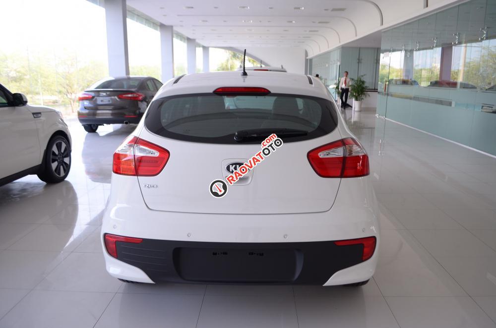 Bán Kia Rio MT năm 2016, màu trắng, giá tốt-5