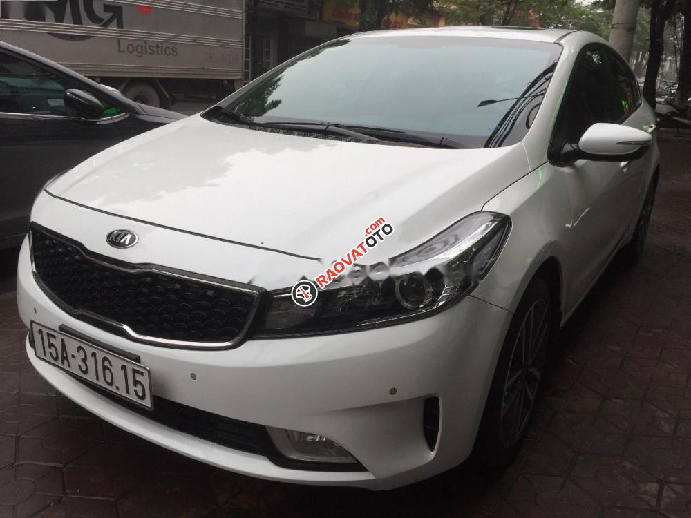 Cần bán Kia Cerato 1.6 AT đời 2016, màu trắng-2