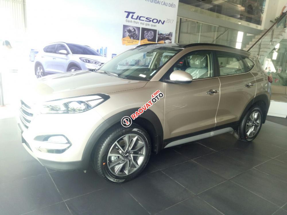 Hyundai Cầu Diễn bán Hyundai Tucson Limited 2.0 AT FWD CKD năm 2017, màu ghi vàng-4