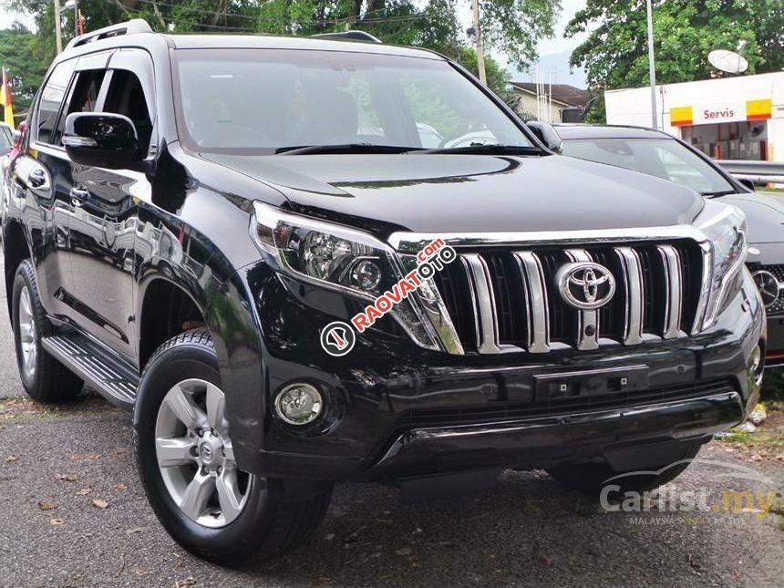 Cần bán Toyota Land Cruiser Prado model 2018, màu đen, nhập khẩu-4