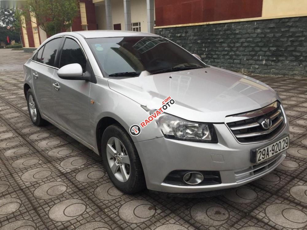 Cần bán xe Daewoo Lacetti SE đời 2010, màu bạc, xe nhập, 298tr-4