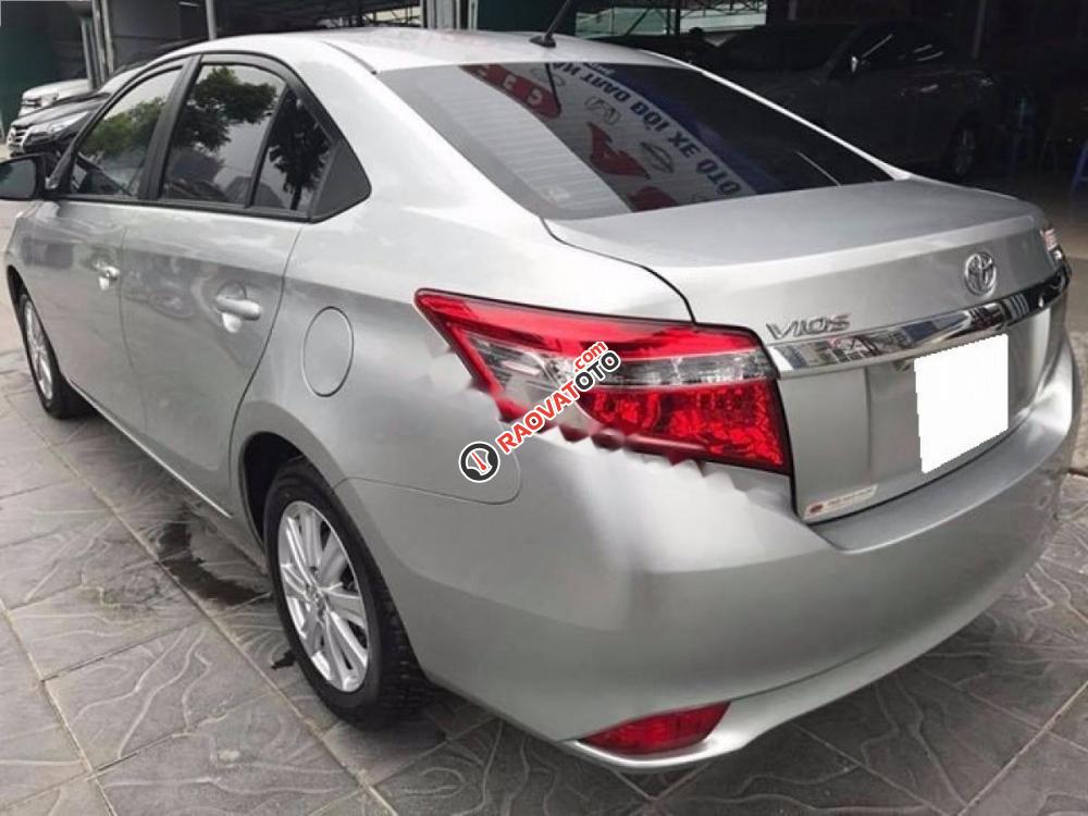 Cần bán Toyota Vios 1.5G đời 2014, màu bạc-3