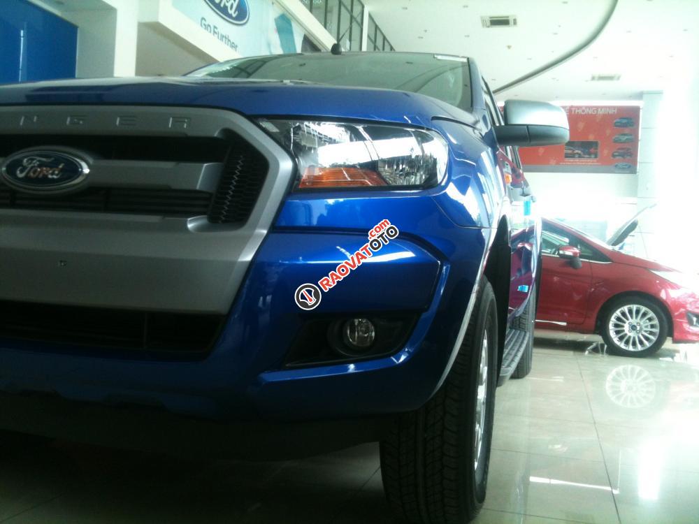 Bán Ford Ranger XLS AT, nhập khẩu nguyên chiếc, giá tốt-1