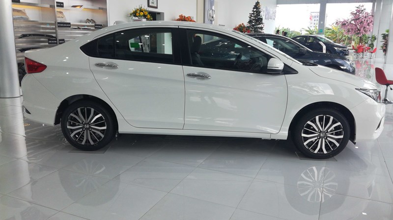 Bán Honda City sản xuất 2017, màu trắng, nhập khẩu nguyên chiếc, 580 triệu-7