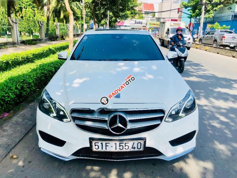 Cần bán xe Mercedes E250 AMG đời 2015, màu trắng, nhập khẩu nguyên chiếc-2