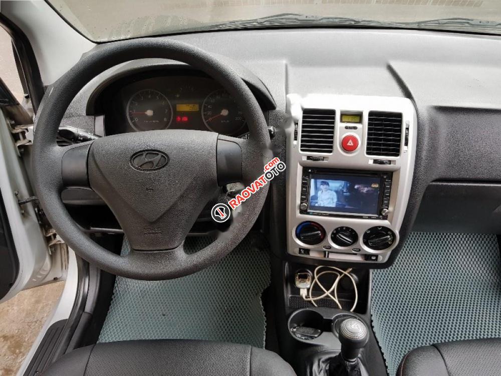 Cần bán xe Hyundai Getz 1.1MT đời 2010, màu bạc, nhập khẩu nguyên chiếc xe gia đình giá cạnh tranh-5