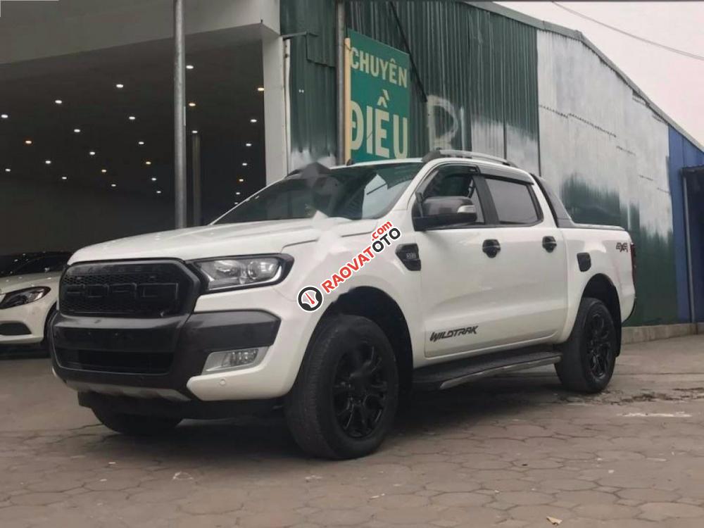 Bán Ford Ranger Wildtrak 3.2 4x4 đời 2017, màu trắng, xe nhập-0