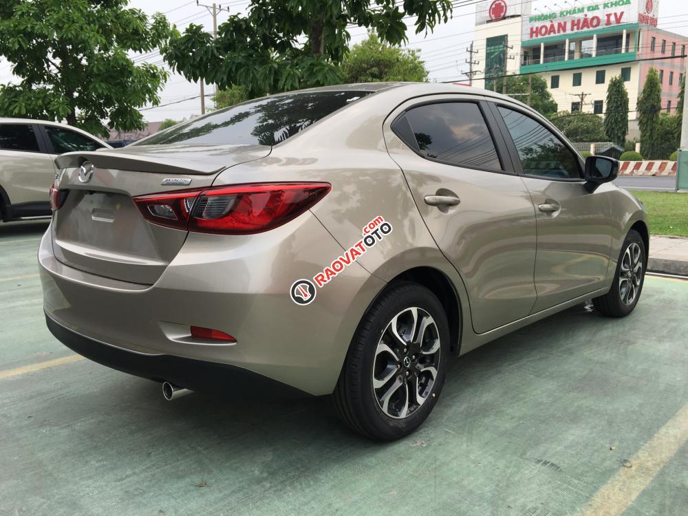 Bán xe Mazda 2 1.5L AT Sedan đời 2018 màu vàng đồng, giá ưu đãi 529tr chỉ có ở Mazda Cộng Hòa-6