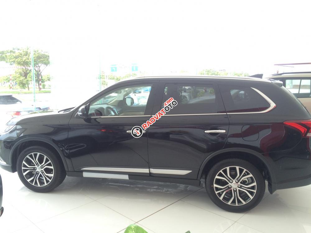 [TP. Hồ Chí Minh] Mitsubishi Outlander 2.4 CVT DVD 2017, giá tốt, hỗ trợ cho vay 80% xe-2