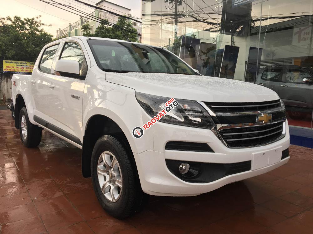 Bán Chevrolet Colorado LT 2.5 MT 4x2, màu trắng, vay 95%-1