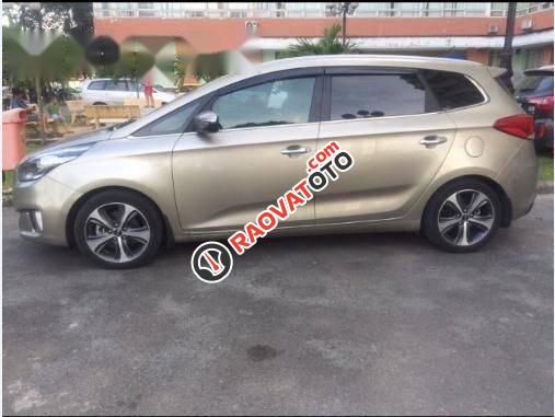 Cần bán gấp Kia Rondo đời 2016 số tự động-3