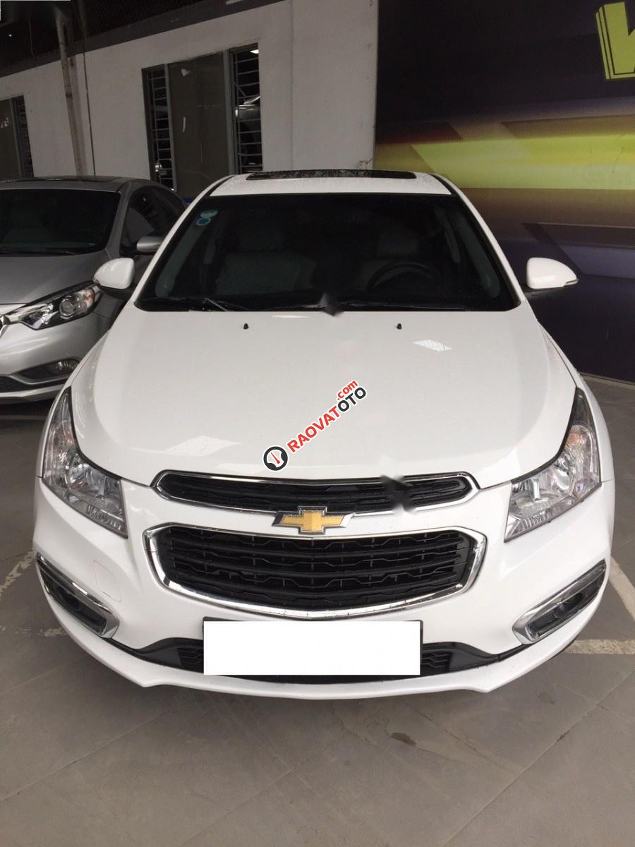 Cần bán lại xe Chevrolet Cruze LTZ 1.8 AT đời 2015, màu trắng  -4