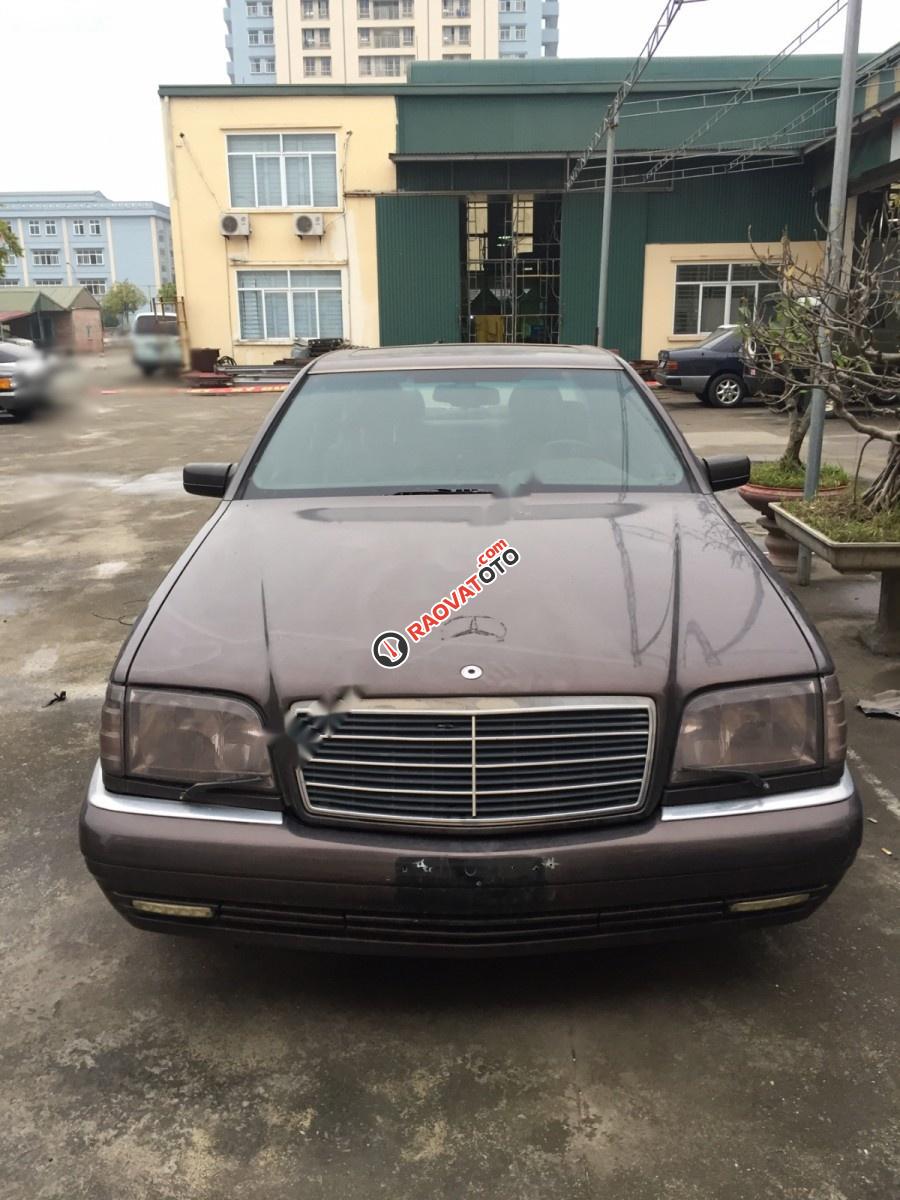 Bán ô tô Mercedes S320 đời 1996, màu nâu, xe nhập, giá tốt-0