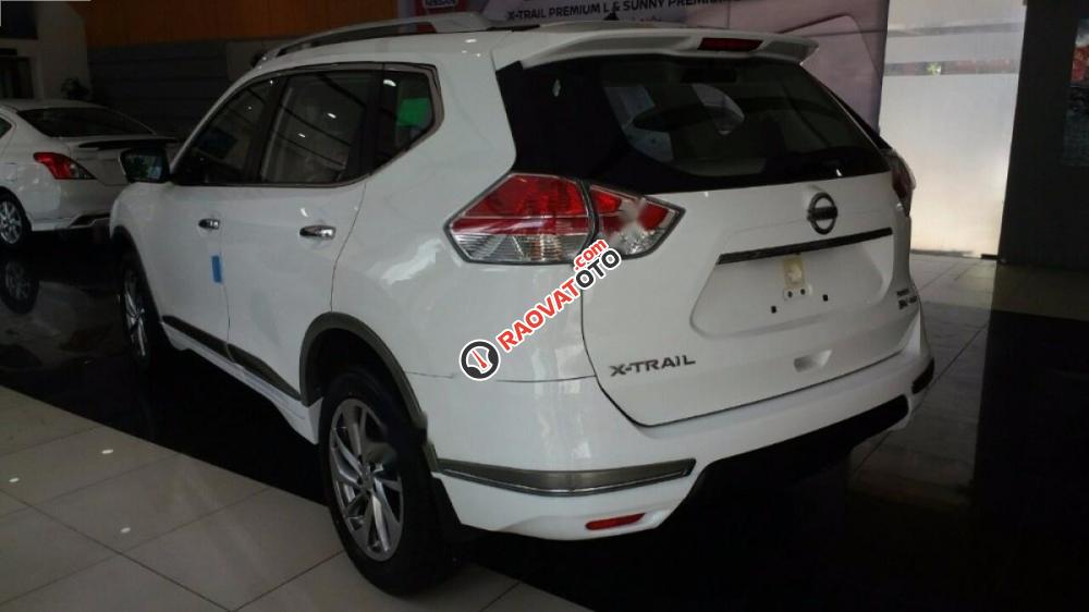 Bán xe Nissan X trail 2.5 SV 4WD Premium đời 2017, màu trắng, 986 triệu-6