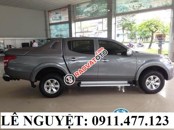 Bán tải Triton xe nhập, 7lít/100km, 1 cầu số sàn, trả góp 90% xe, LH Lê Nguyệt: 0988.799.330-6