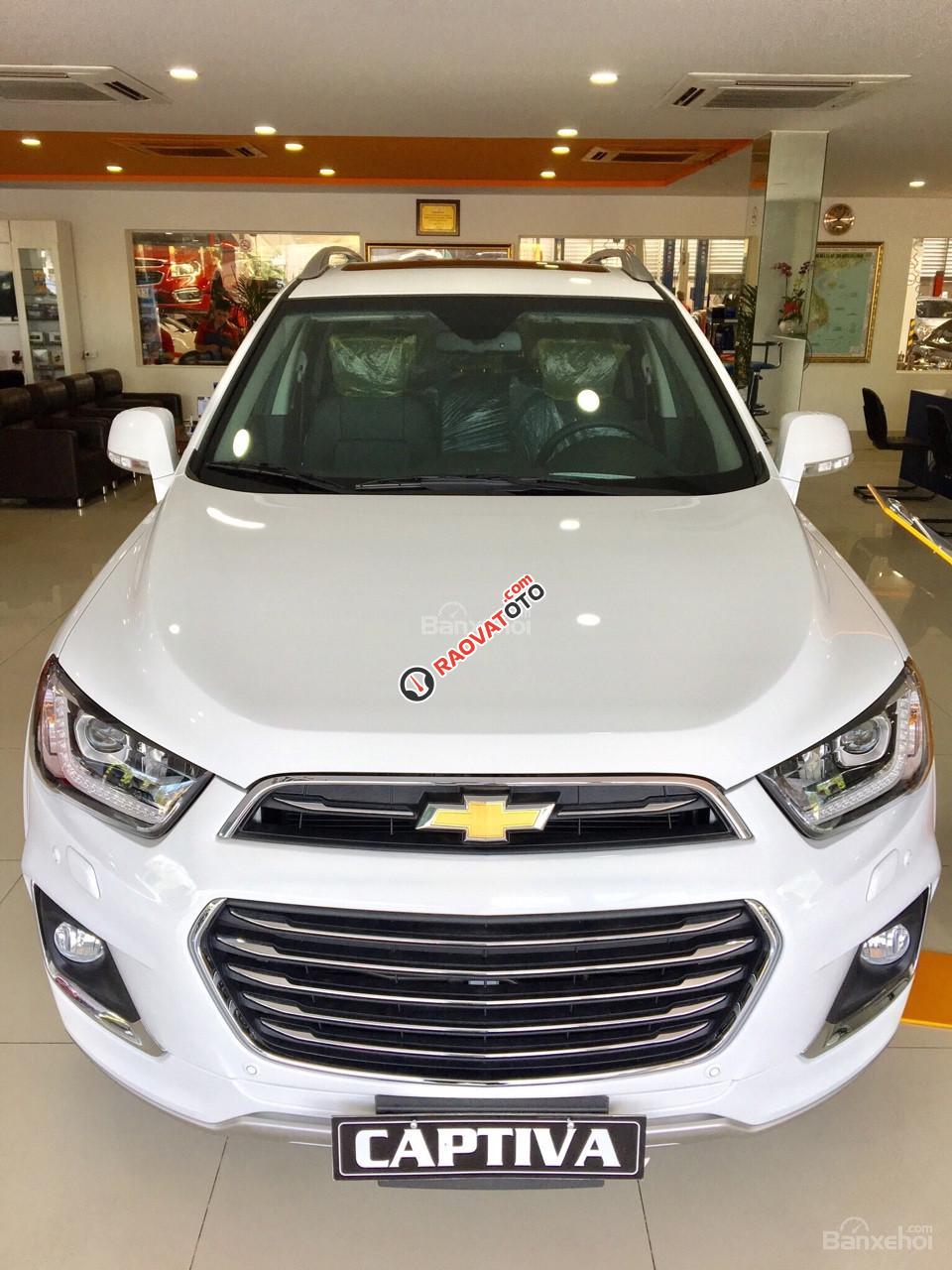 Chevrolet Captiva 2017, khuyến mãi cực sốc, hỗ trợ vay 100%-0