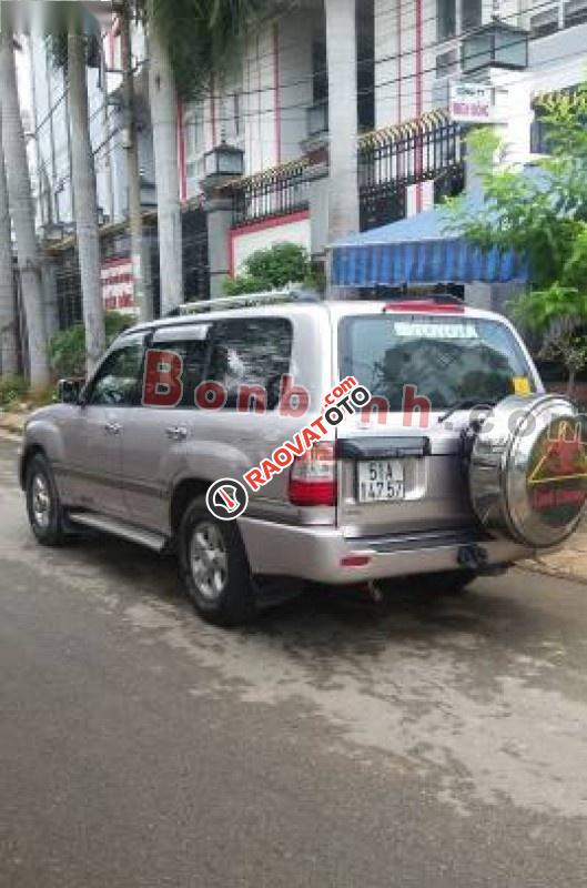 Bán xe Toyota Land Cruiser GX 4.5 năm 2000, màu bạc  -1