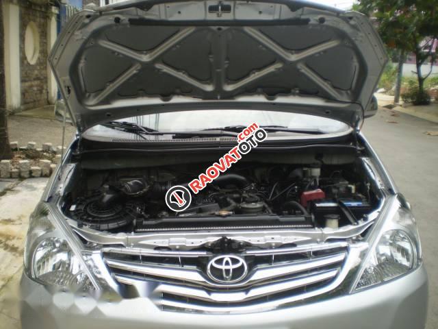 Bán xe Toyota Innova 2.0G đời 2009, màu bạc như mới, 380tr-4