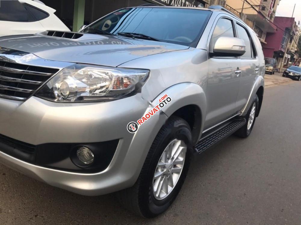 Cần bán Toyota Fortuner 2.5G đời 2013, màu bạc, giá chỉ 765 triệu-9