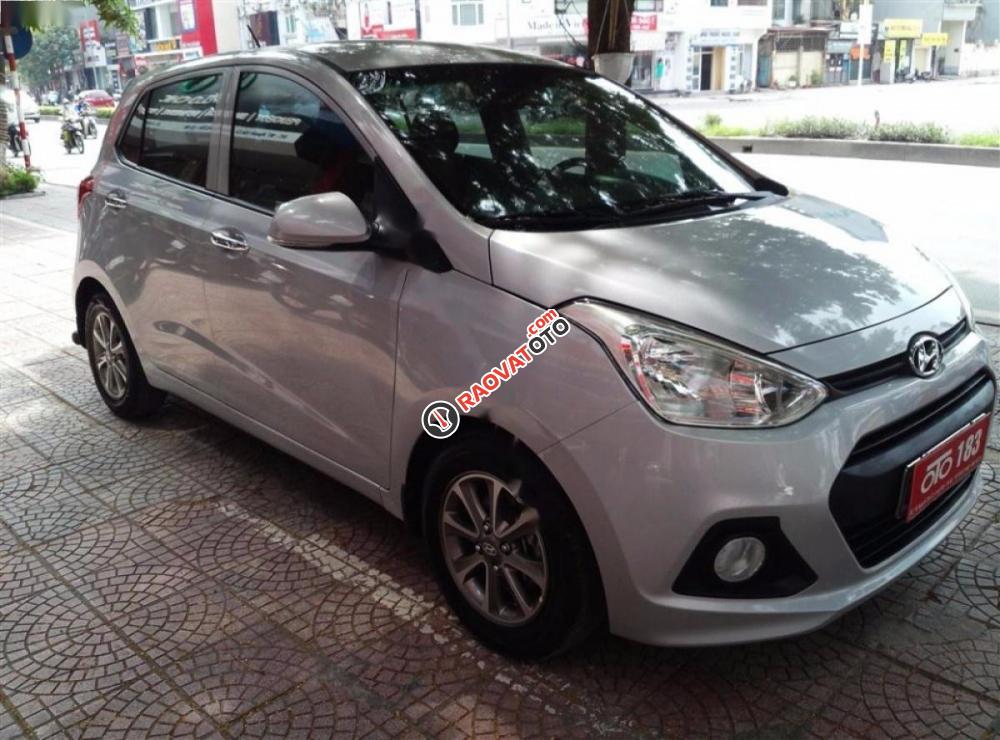 Bán xe Hyundai Grand i10 đời 2015, màu bạc, nhập khẩu giá cạnh tranh-8