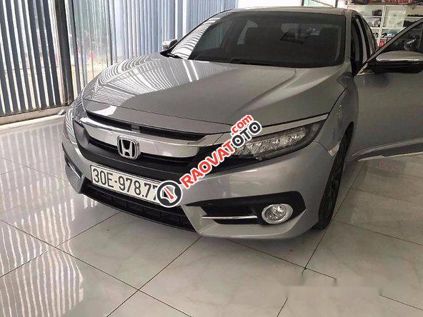 Bán xe Honda Civic 1.5 Turbo đời 2017, màu bạc-0