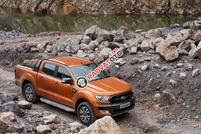 Bán Ford Ranger Wildtrak 3.2 Navigation đời 2017, màu cam-0