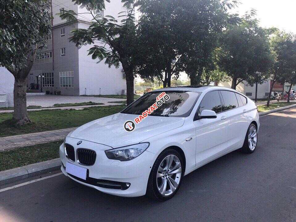 Cần bán gấp BMW 5 Series 535GT Granturismo năm 2009, màu trắng, nhập khẩu nguyên chiếc-0