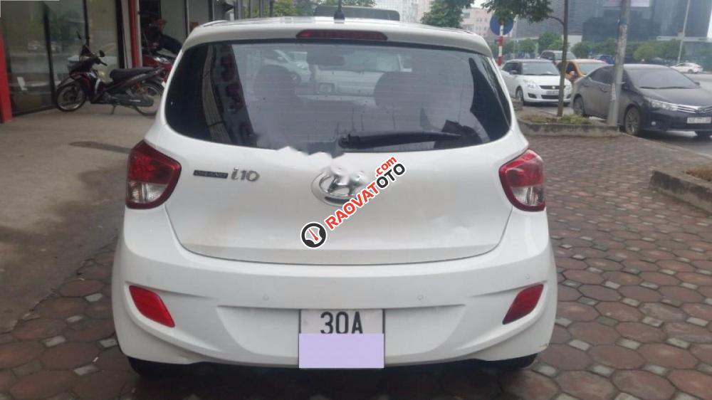 Cần bán gấp Hyundai Grand i10 1.0 MT 2015, màu bạc, nhập khẩu chính chủ-2