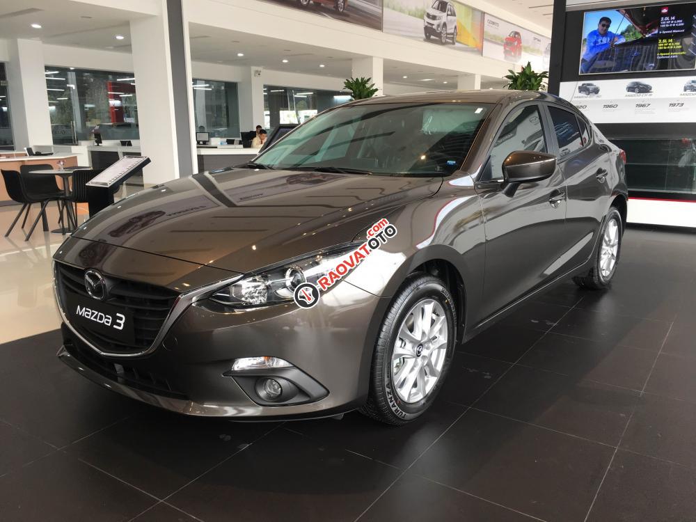 Mazda 3 1.5 sedan đời 2017, hỗ trợ vay trả góp, ưu đãi và quà tặng- LH MS. Dung 0977.759.946-2