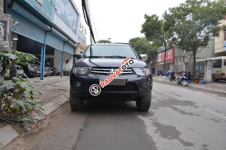 Bán Mitsubishi Triton GLX đời 2013, màu xám, xe nhập chính chủ giá cạnh tranh-1