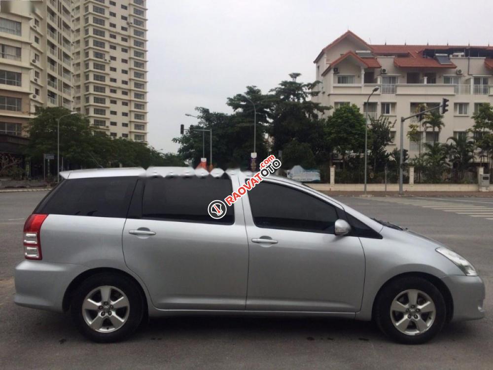 Cần bán lại xe Toyota Wish 2.0AT đời 2009, màu bạc, xe nhập-1