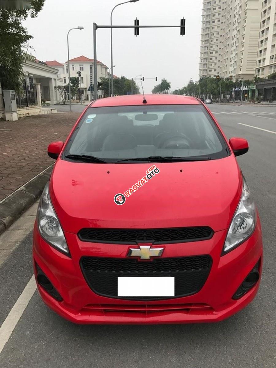 Bán ô tô Chevrolet Spark LS 1.2 MT đời 2017, màu đỏ chính chủ-0