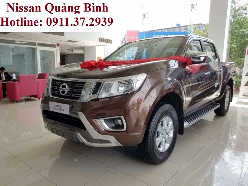 Cần bán Nissan Navara đời 2017, màu nâu, nhập khẩu nguyên chiếc-1