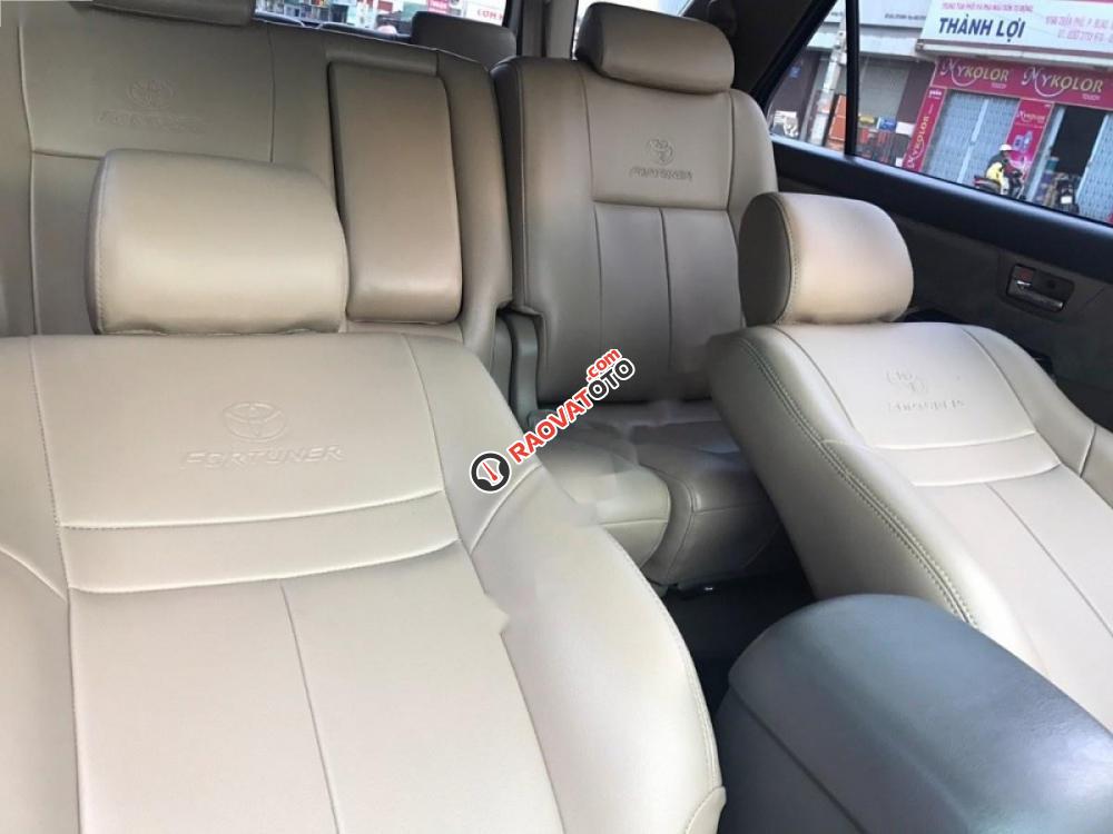 Cần bán Toyota Fortuner 2.5G đời 2013, màu bạc, giá chỉ 765 triệu-1