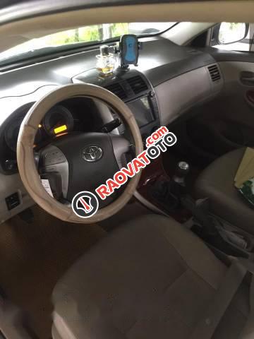 Bán Toyota Corolla altis đời 2010, màu đen  -1