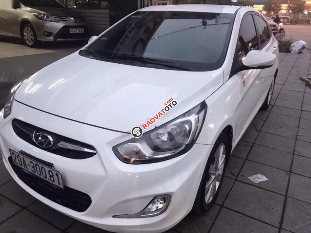 Bán xe Hyundai Accent 1.4AT đời 2011, màu trắng, nhập khẩu số tự động, 400 triệu-1