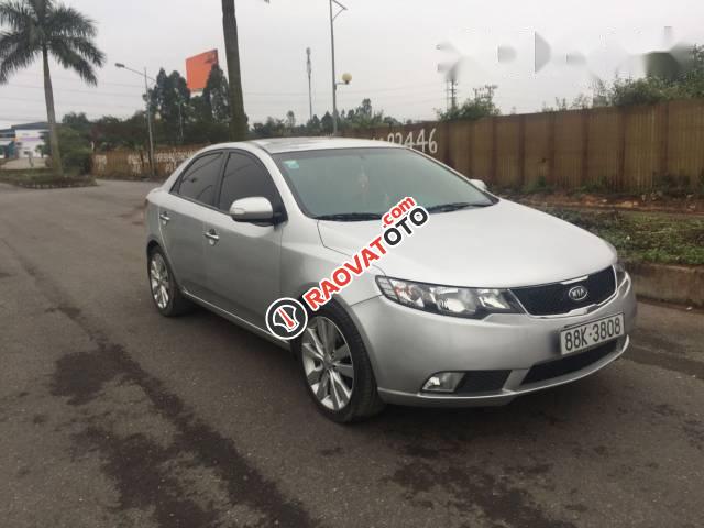 Bán xe Kia Cerato đời 2010, màu bạc, nhập khẩu-2