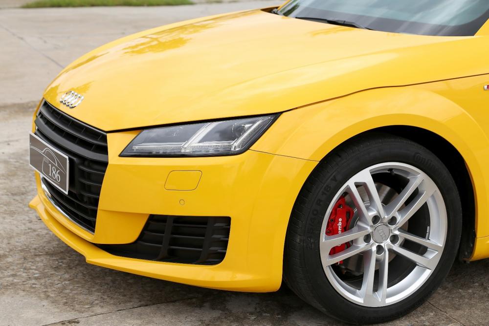 Cần bán gấp Audi TT đời 2016, màu vàng, nhập khẩu nguyên chiếc-29