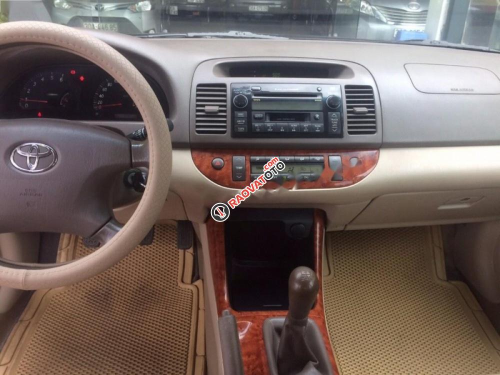 Cần bán gấp Toyota Camry 2.4G 2004, màu đen chính chủ giá cạnh tranh-5