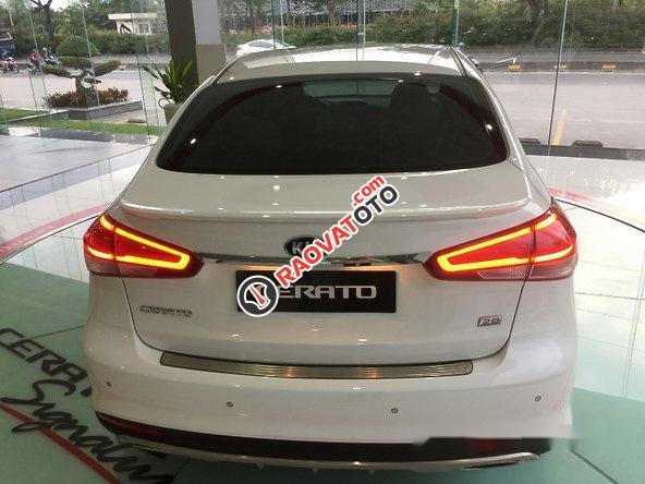 Bán ô tô Kia Cerato 2017, màu trắng  -2