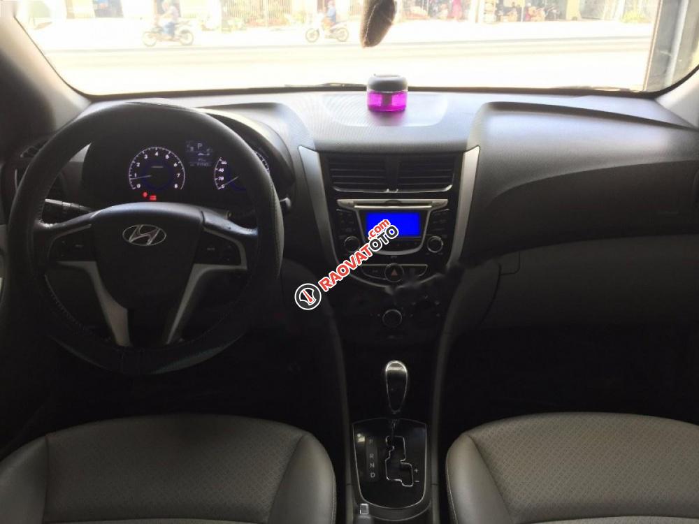 Bán xe Hyundai Accent 1.4 AT năm 2012, màu nâu, nhập khẩu Hàn Quốc chính chủ, giá chỉ 425 triệu-4