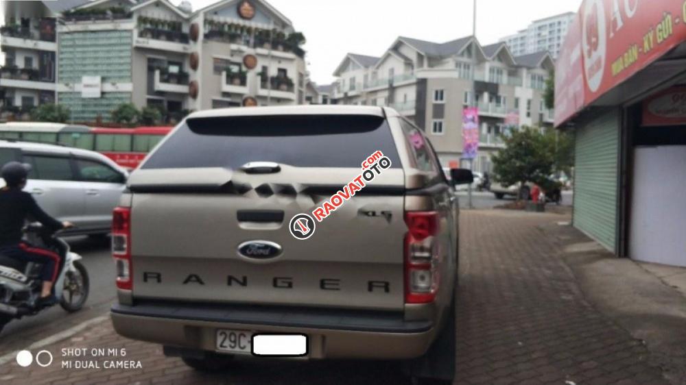 Cần bán lại xe Ford Ranger XLS 2.2L 4x2 AT đời 2014, nhập khẩu nguyên chiếc chính chủ giá cạnh tranh-4