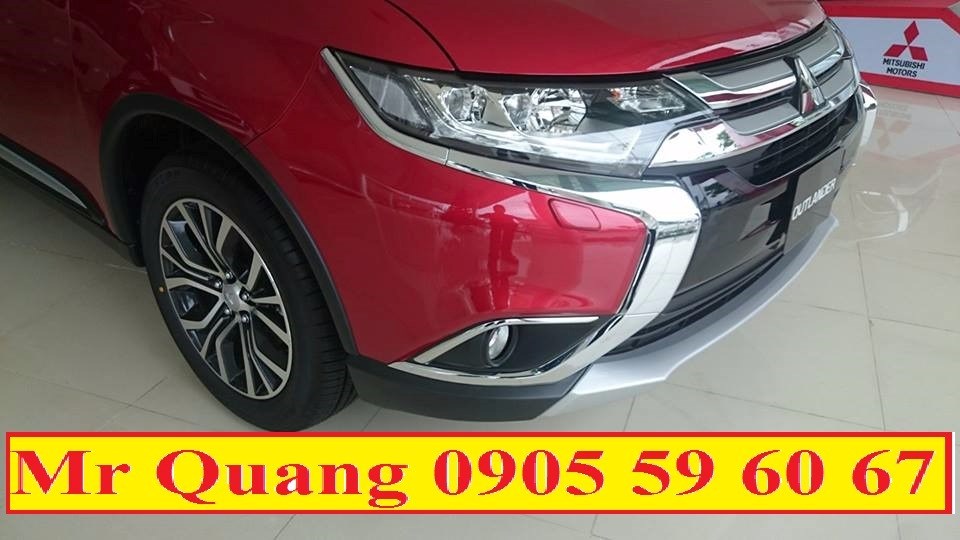 Cần bán Mitsubishi Outlander năm 2017, màu đỏ, nhập khẩu Nhật Bản-12