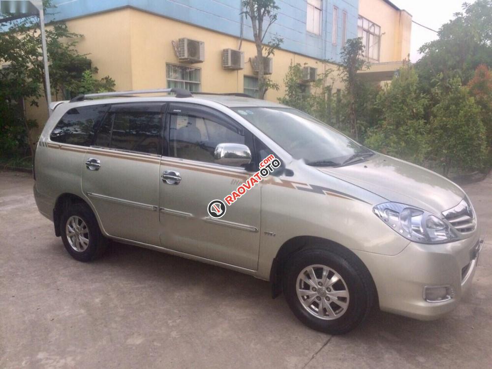 Bán Toyota Innova 2.0MT đời 2007 chính chủ, giá tốt-1