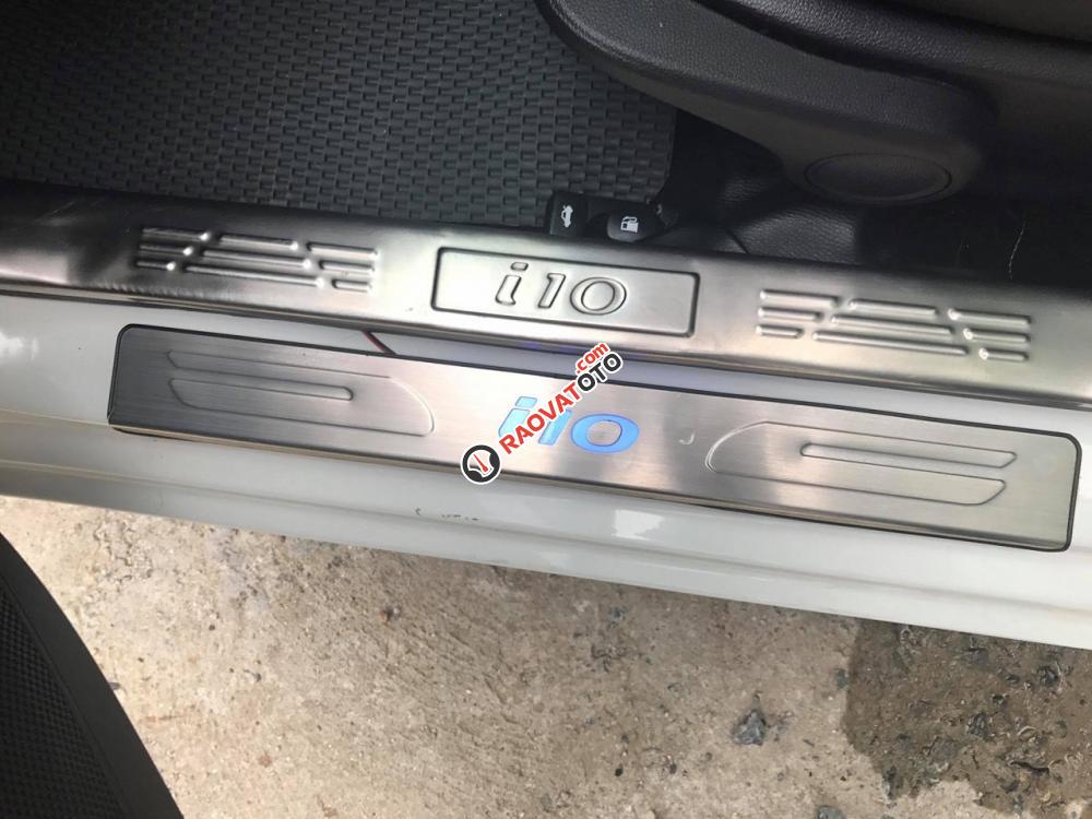 Cần bán em Hyundai Grand i10 1.2MT 2016 Sedan, bản đủ màu trắng cực đẹp-3